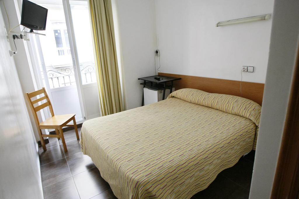 Hostal San Fernando アリカンテ エクステリア 写真